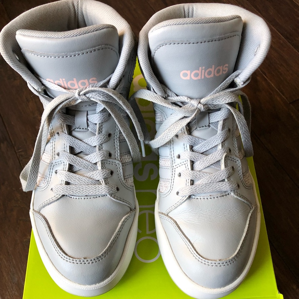 Adidas Women’s Raleigh Mid